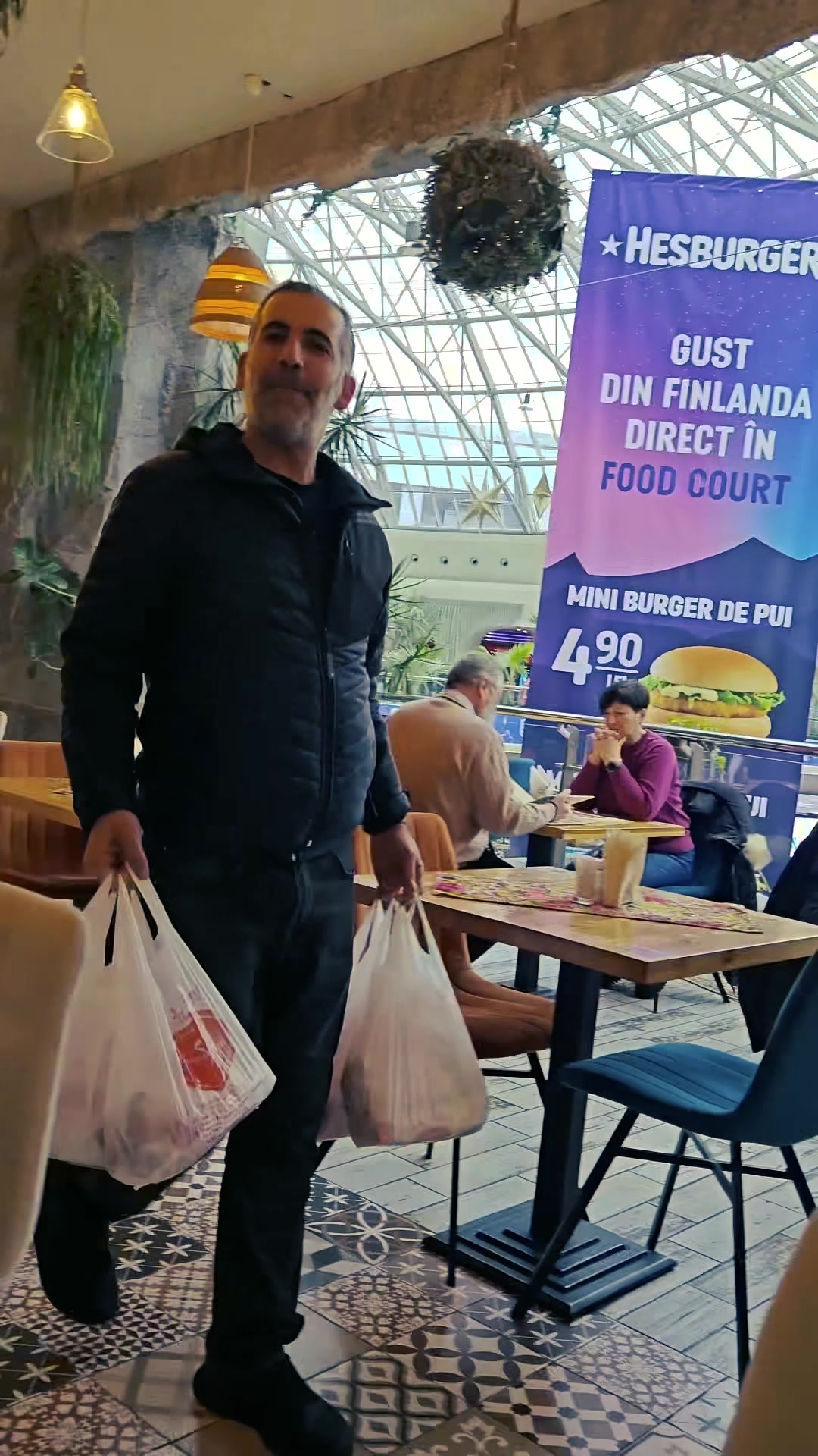 Au venit shaormele! #shaorma #lahussein #restaurant #cudetoate #surpriza