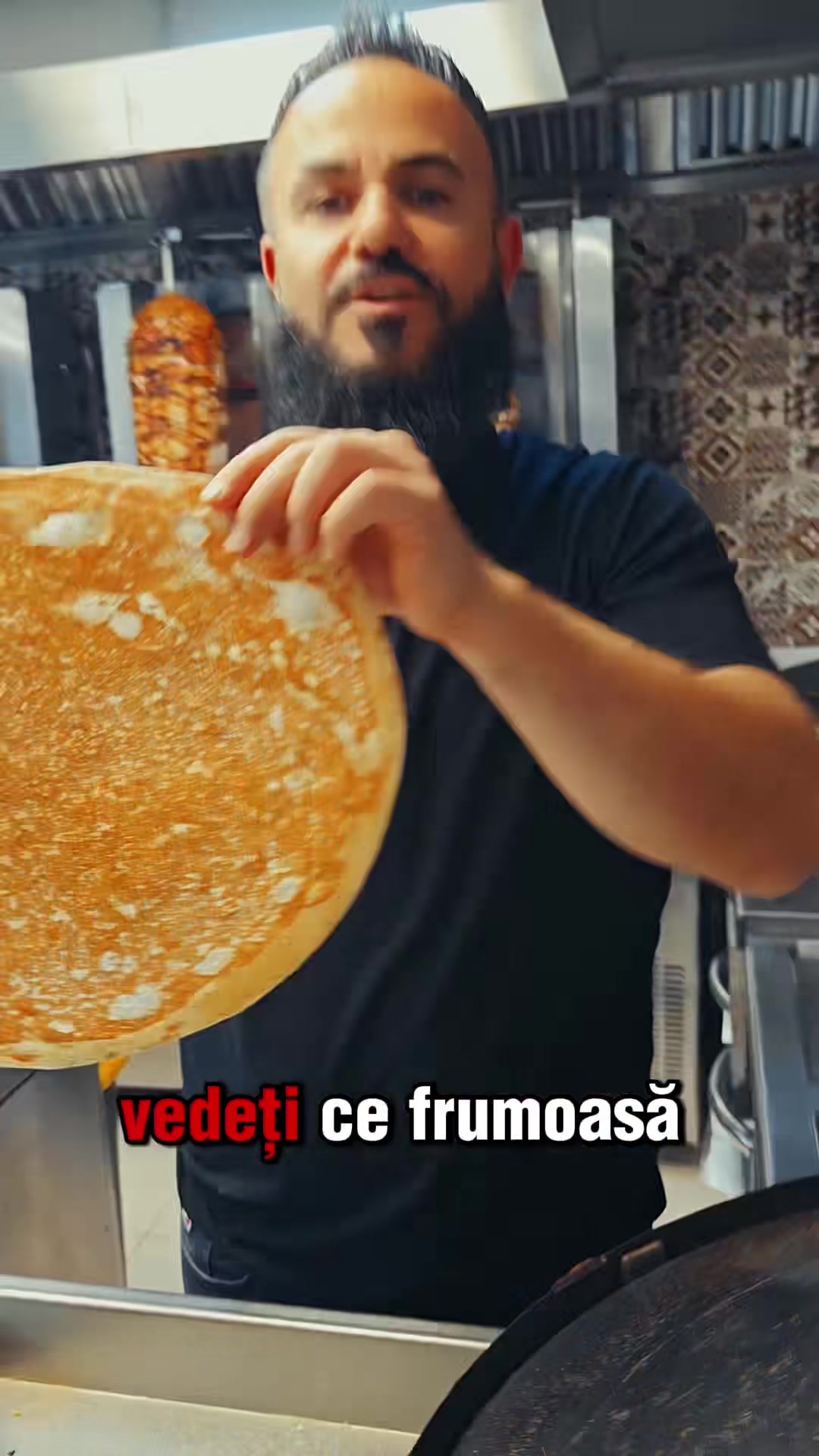 De ce este cea mui buna lipie La Hussein? #lipie #shaormacudetoatei#lipielibaneza #restaurantlbanez